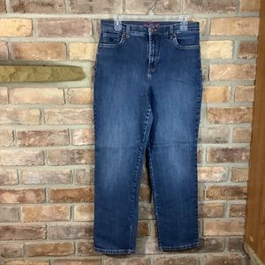 GLORIA VANDERBILT “Amanda” Misses Straight Leg Denim Jeans 162
